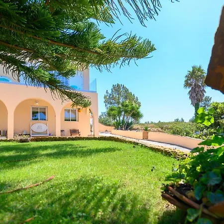Quinta Do Vale - Natureza, Piscina E Praia! 3* Carvoeira
